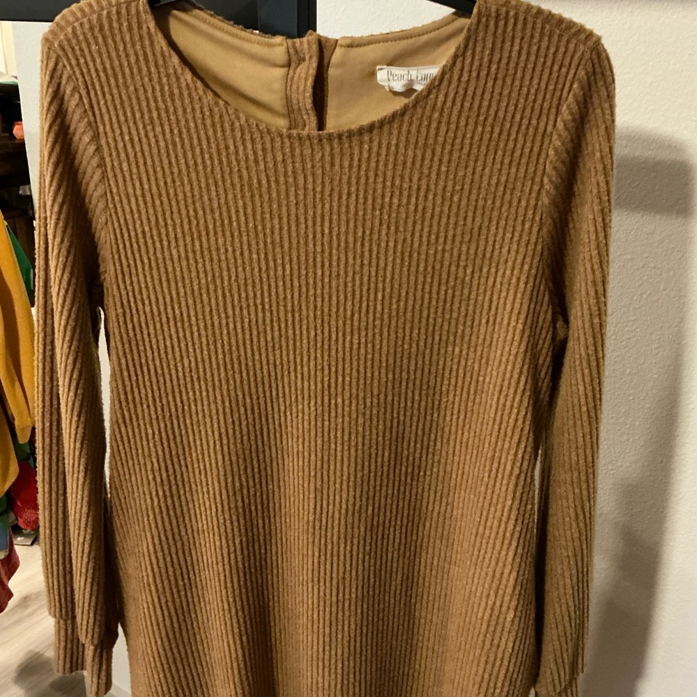 Peach Love California Tan Ribbed Top